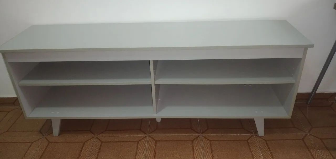 Vendo Rack de sala çinza semi novo