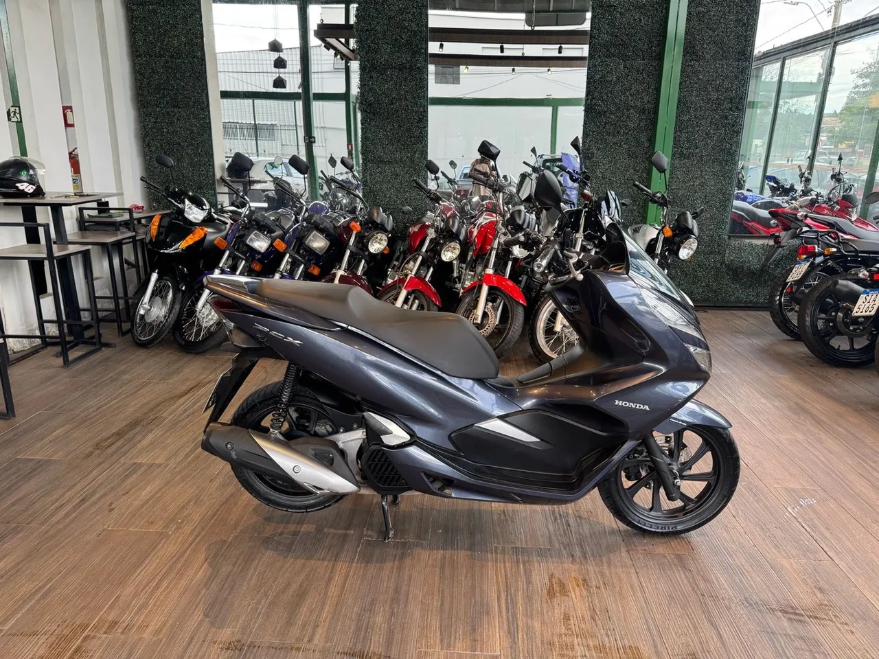 PCX DLX | 2020