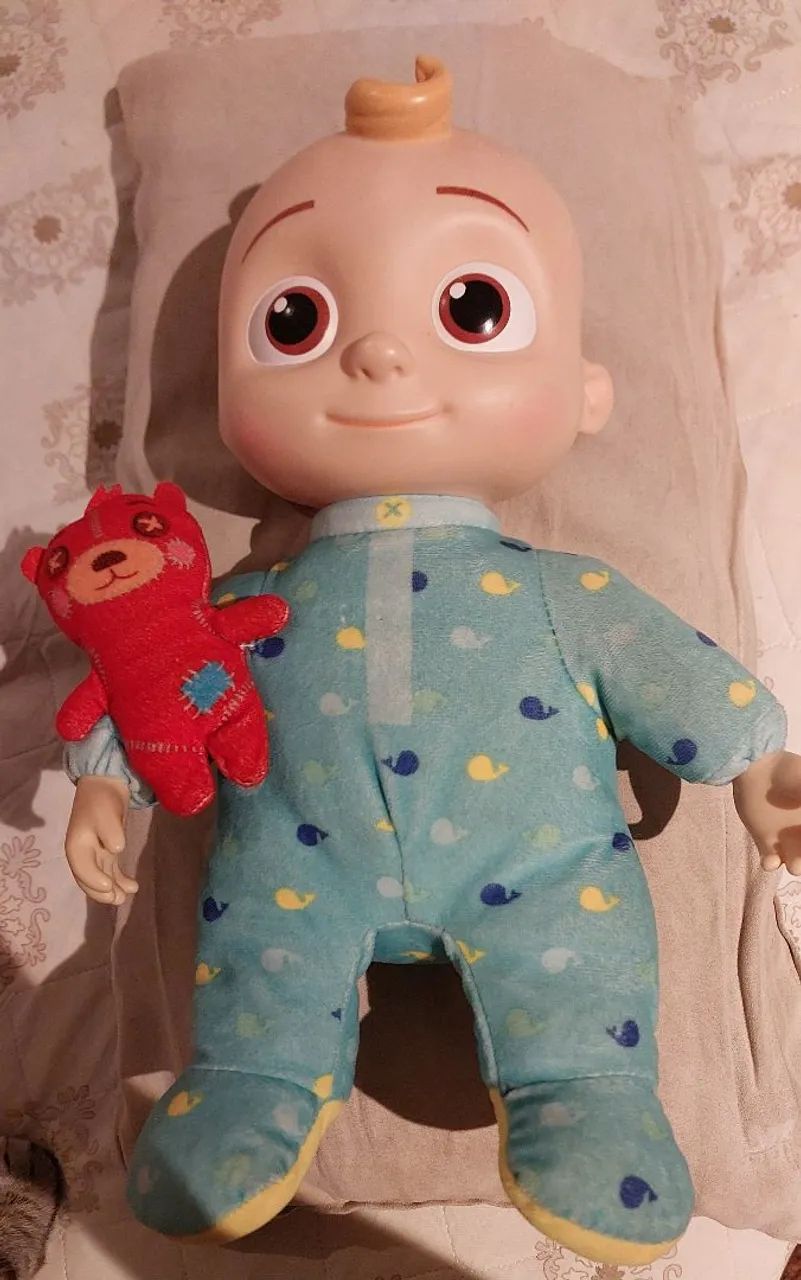 Boneco JJ Cocomelon bedtime Candide - Foto 2