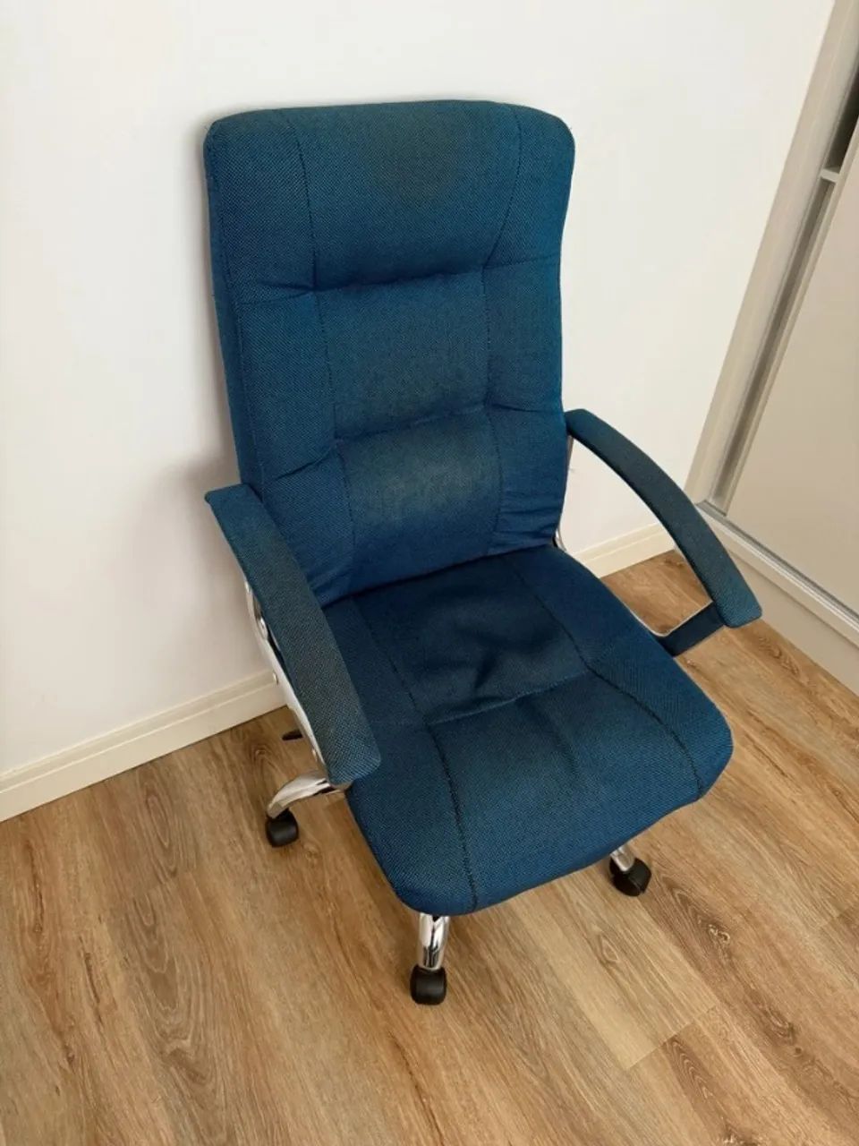 Cadeira executiva azul