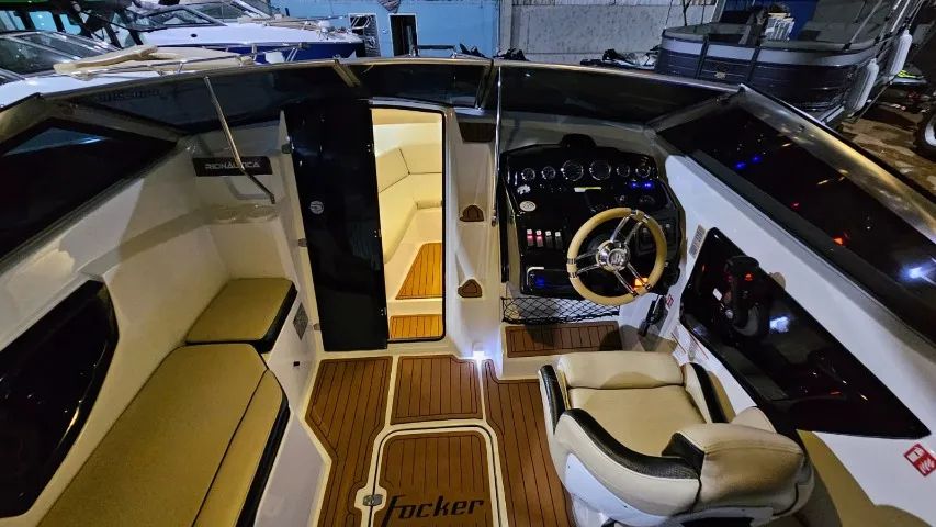 LANCHA FOCKER 242 GTC 2021  - Foto 9