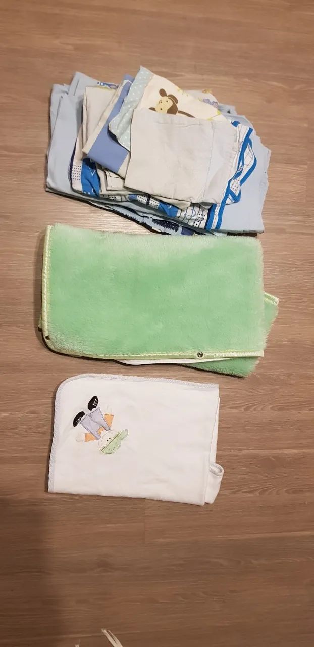 Conjunto Roupa de Cama, Lençóis, Fronhas, Cobertor e Cobertinha