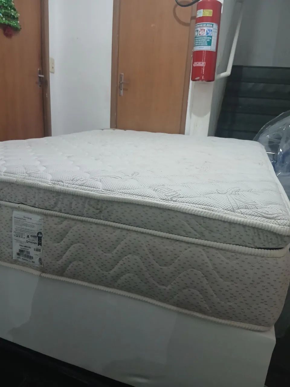 COLCHÃO OURO ORTOBOM + CAMA R$900 - Foto 5