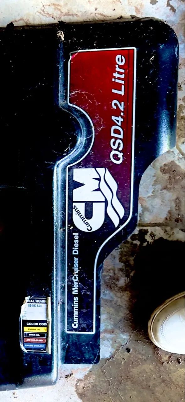 2  Motores Mercury Diesel QDS4 4.2 82h Branco Parella