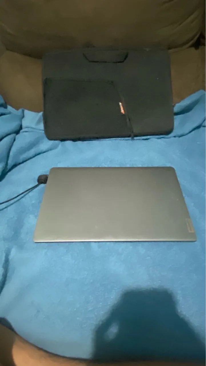 Notebook Lenovo IdeaPad 3 15ITL6 - Semi Novo! - Foto 2