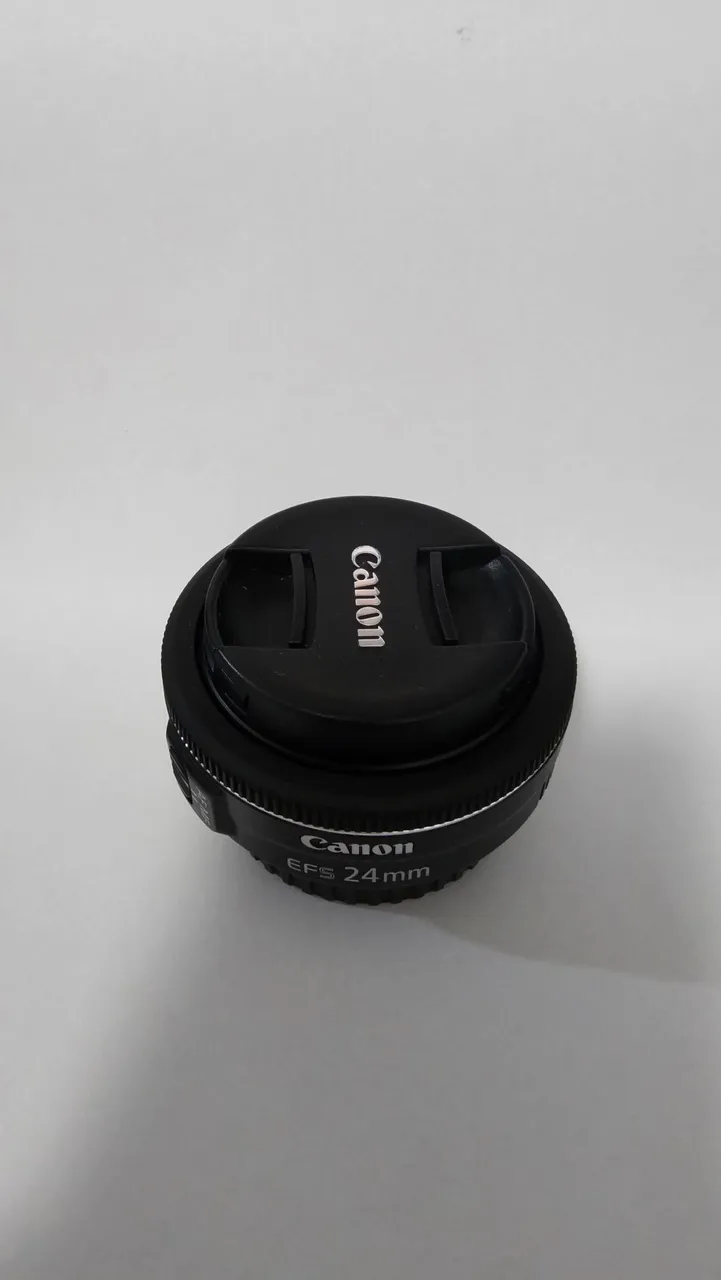 Lente Canon EF-S 24mm f/2.8 STM