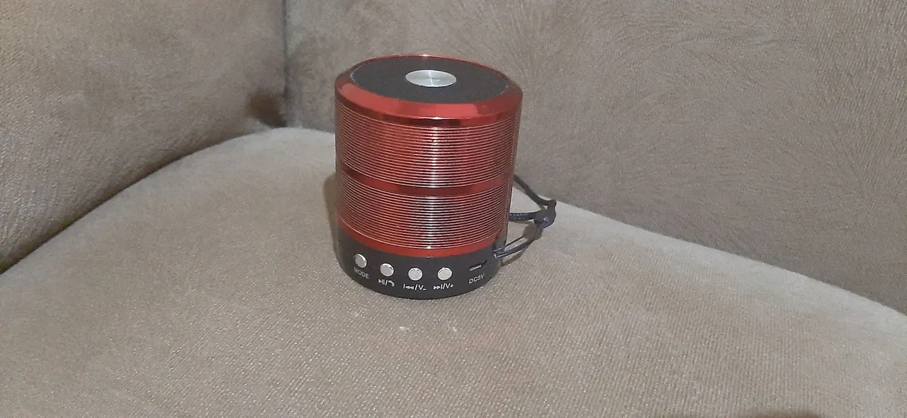 Caixa de Som Bluetooth Portátil Mini+cabo de carregamento
