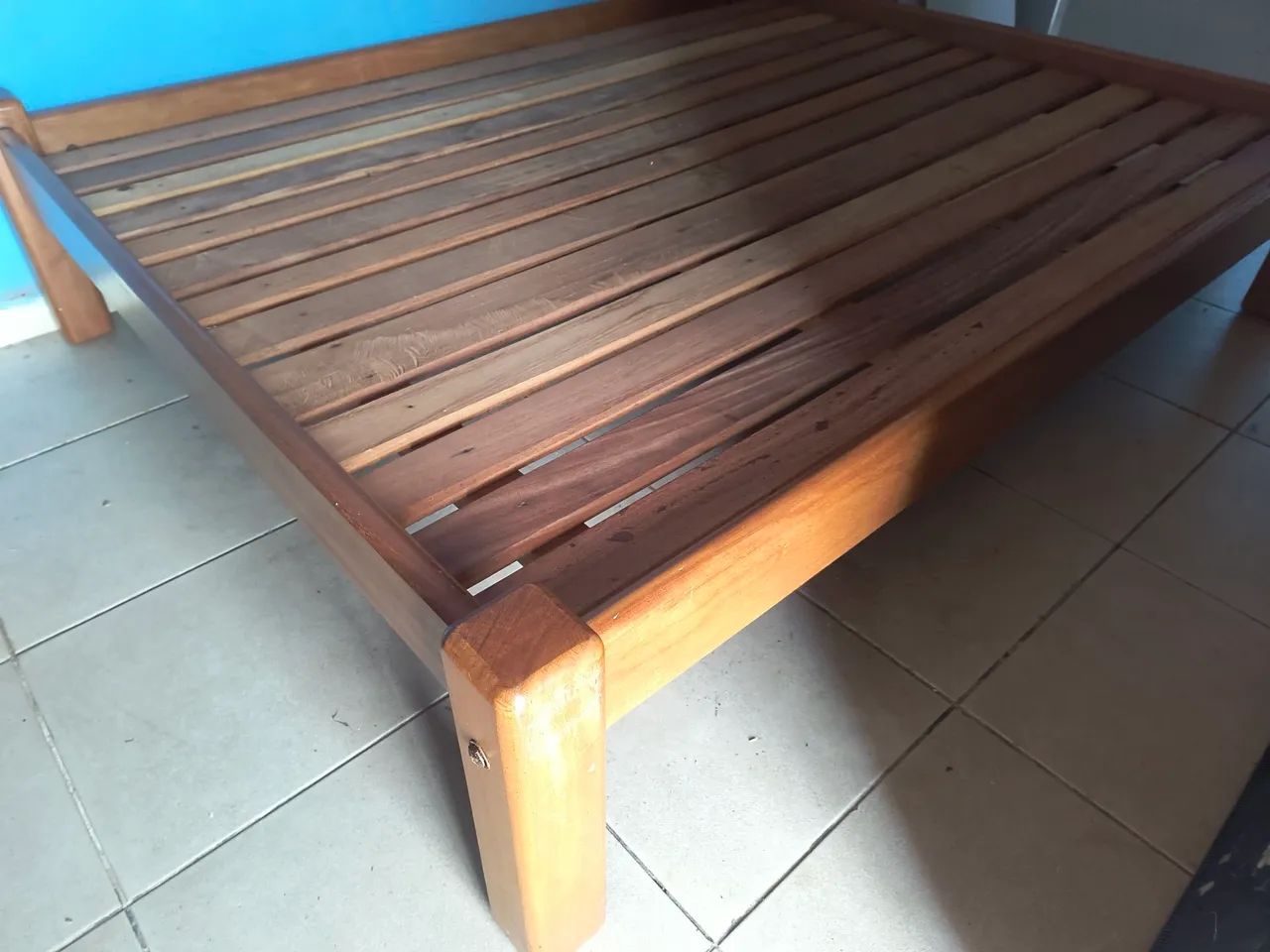 Cama de madeira com colchão - Foto 4