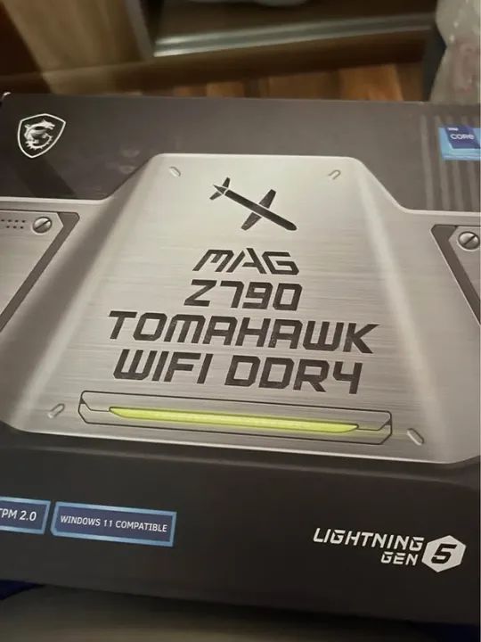 MSI Z790 TOMAHAWK WIFI DDR4