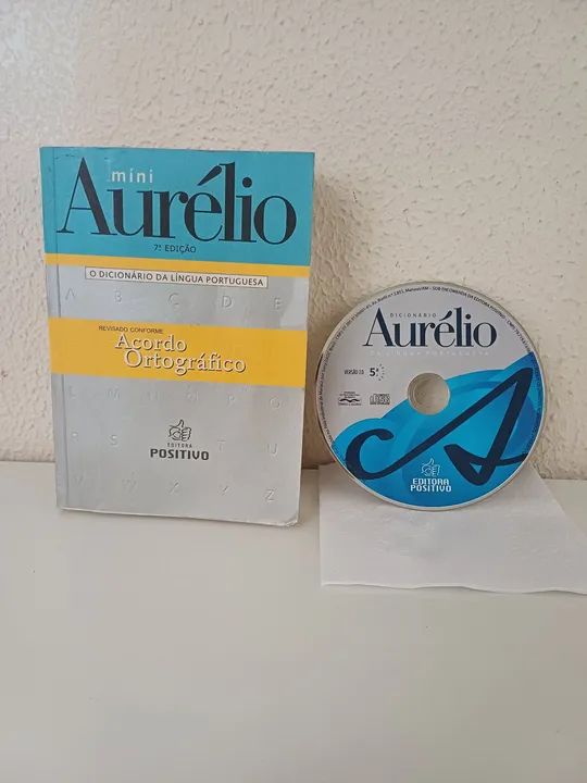 Mini Aurélio - 7ª edição + versão digital (CD).