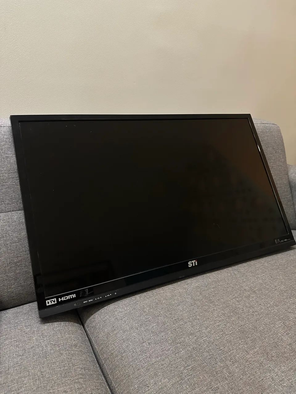 Tv Semp Toshiba 32 polegadas Obs não é smart!