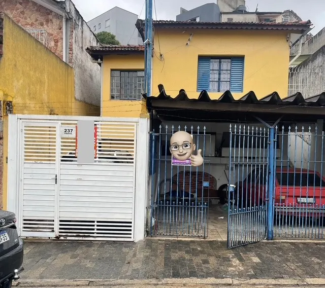 TRÊS CASAS NO MANGALOT EM TERRENO DE 244 M2.