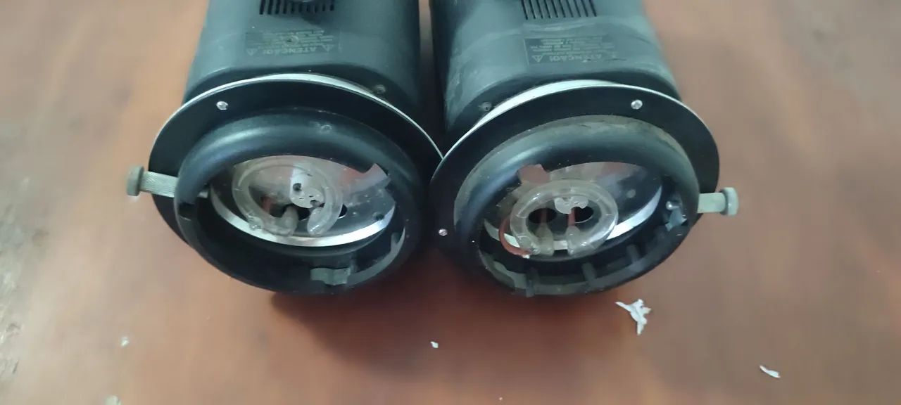 Flash tocha atek com adaptador bowens - Foto 2
