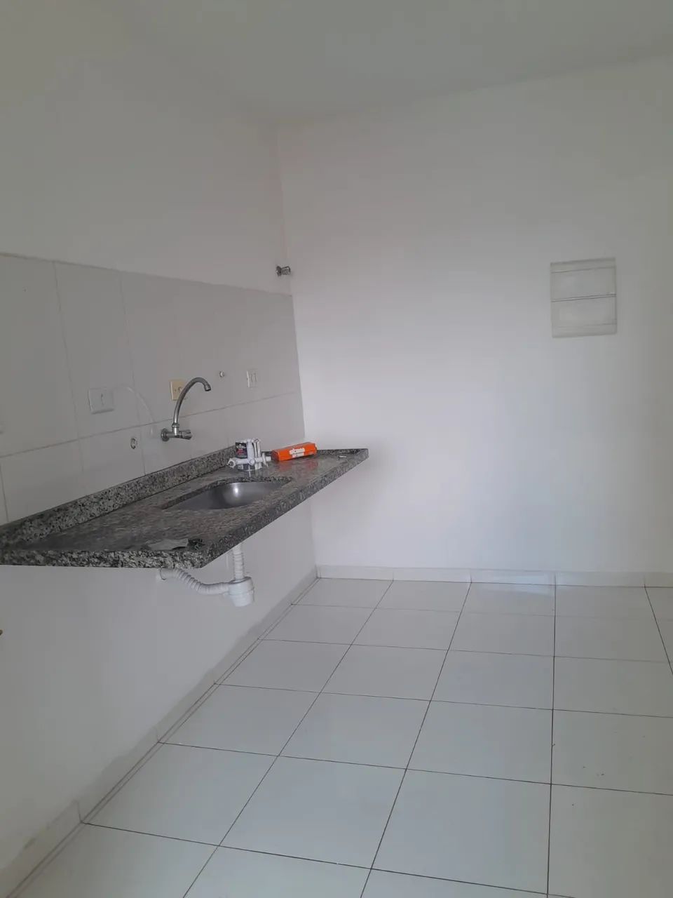 Imóvel para aluguel possui 63 metros quadrados com 2 quartos - Foto 6