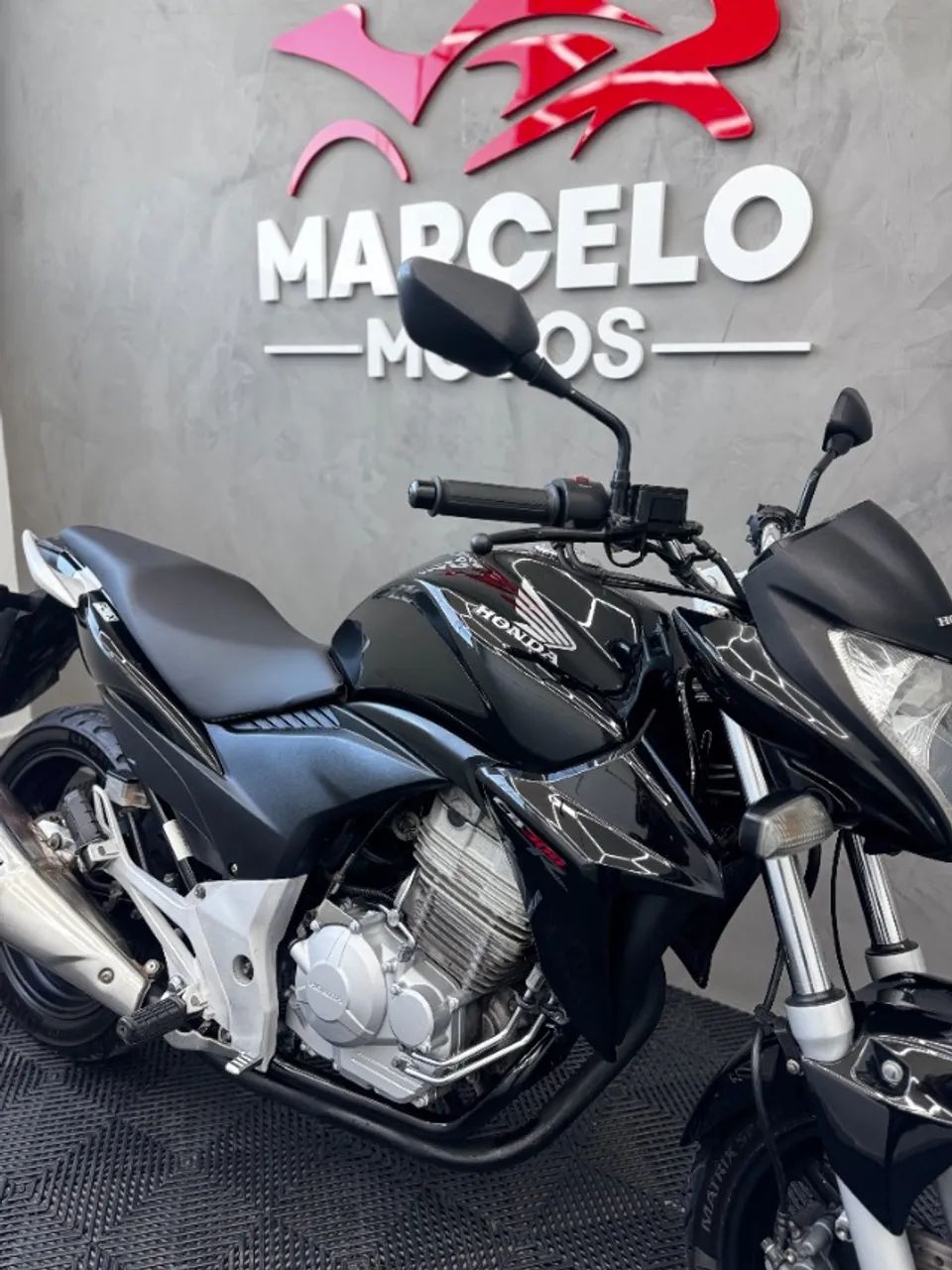 Honda CB 300R 2013 - Foto 3