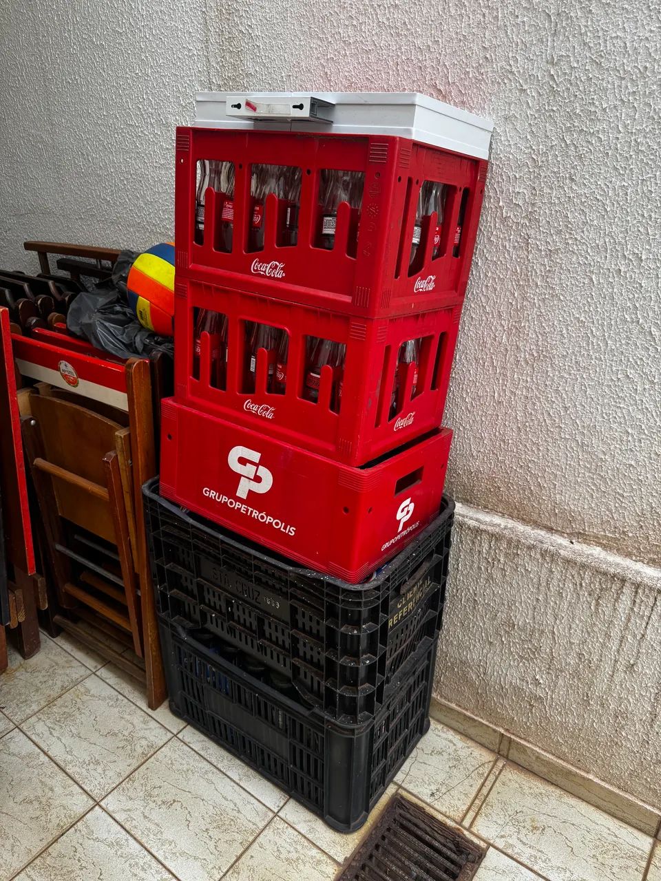 Diversos engradados 