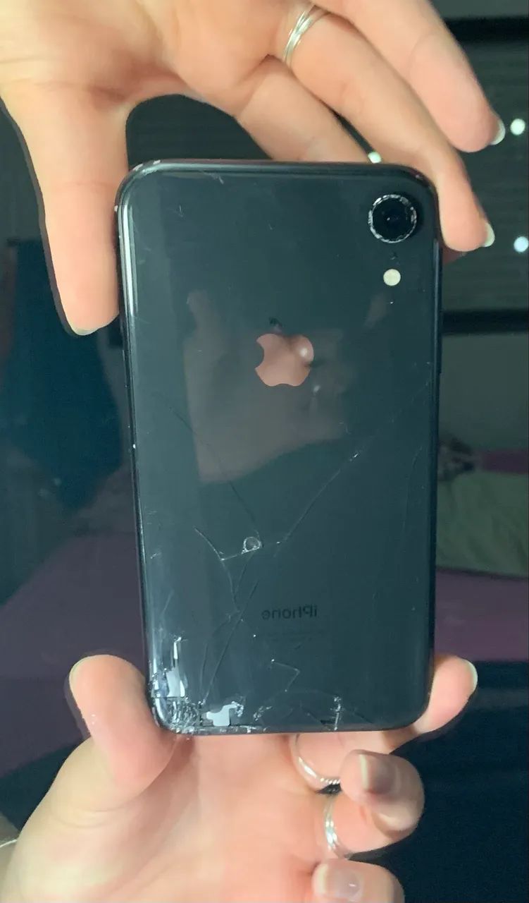 iPhone XR preto 64gb  - Foto 2
