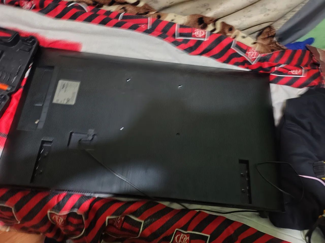 Vende tv Samsung 43 polegadas retirar pesas  - Foto 2