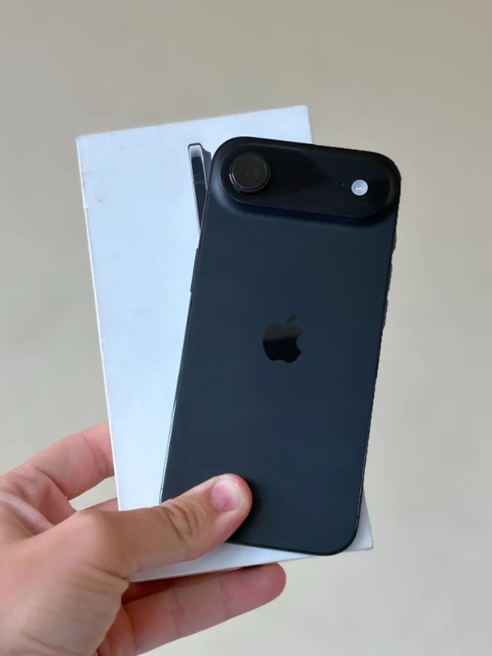 iPhone Air 256GB Preto - Bateria 100% - Garantia até Out/2026