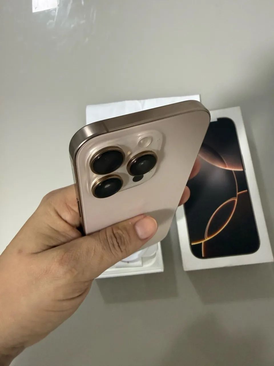 iPhone 16 pro 256GB - Foto 5