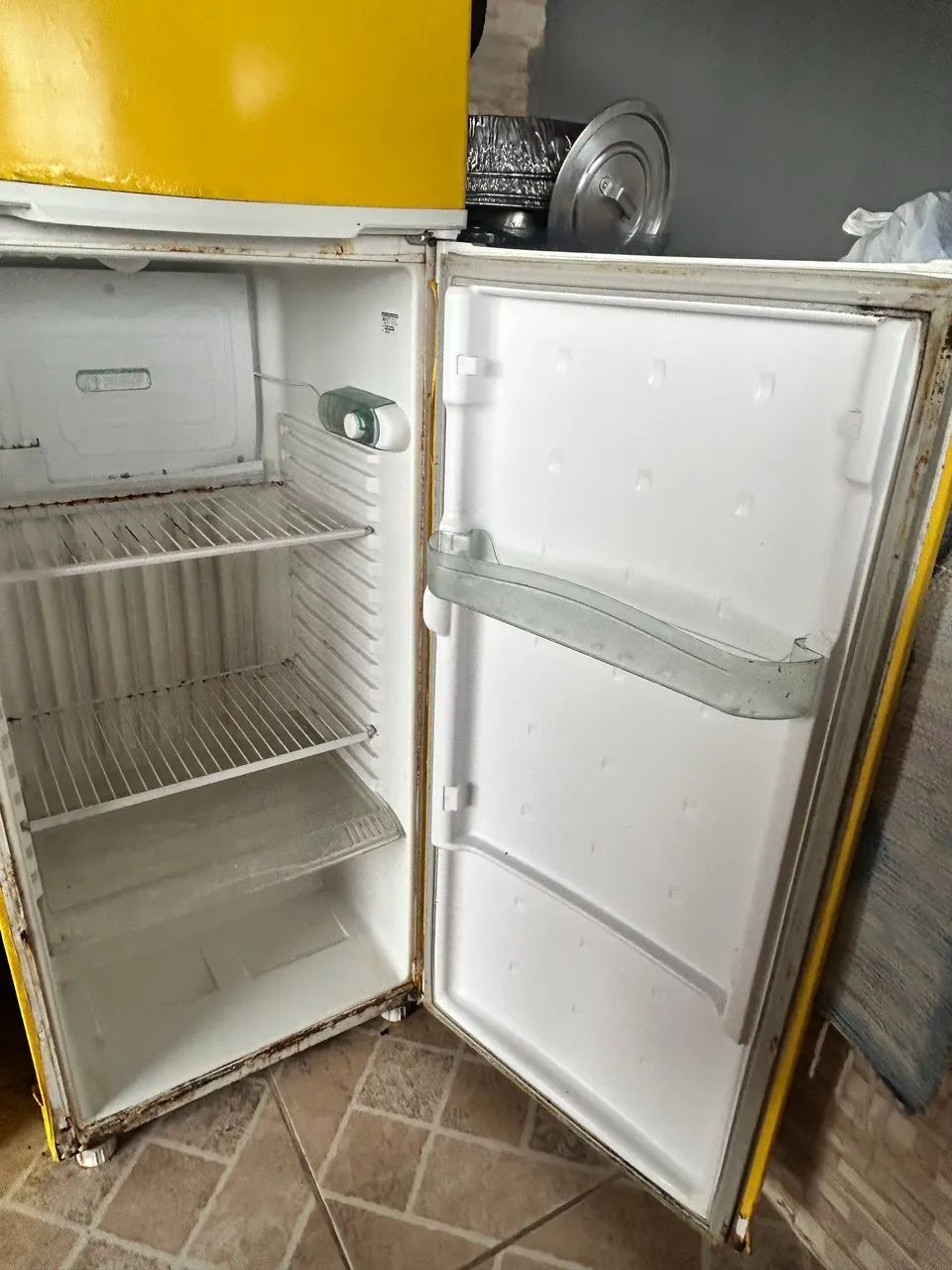 Geladeira duplex 220v  Cônsul  - Foto 4