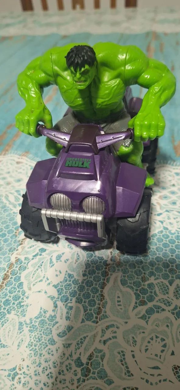 Boneco Hulk com carrinho  - Foto 4