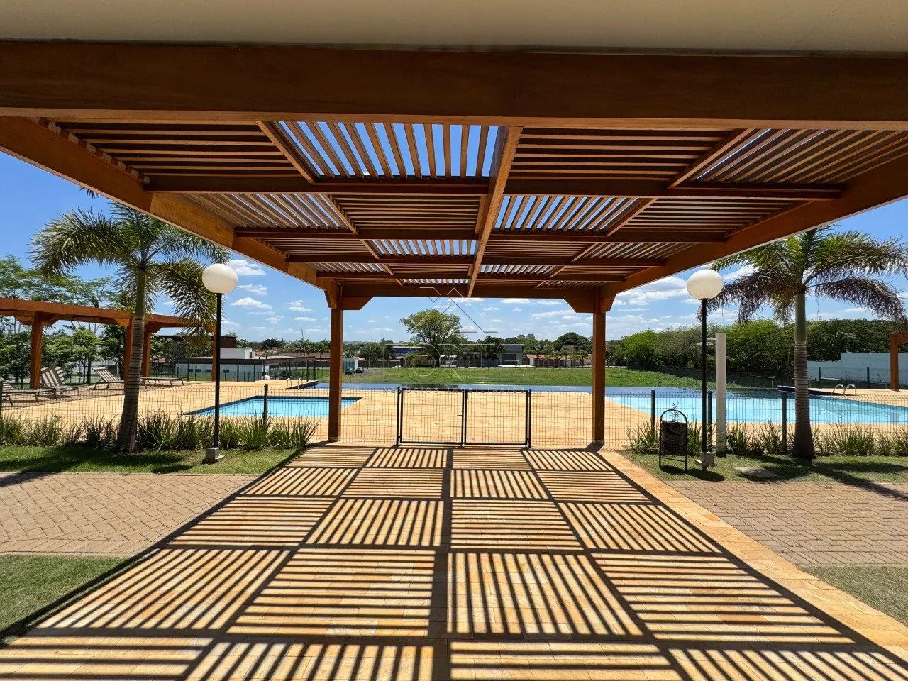 Terreno com 272m², declive, Canadá Residencial - Foto 9