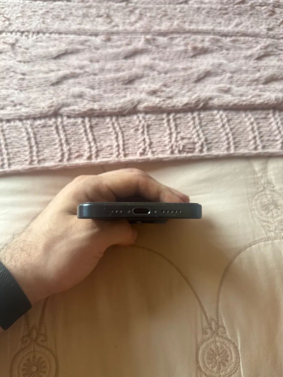 iPhone 15 pro 256 - Foto 4