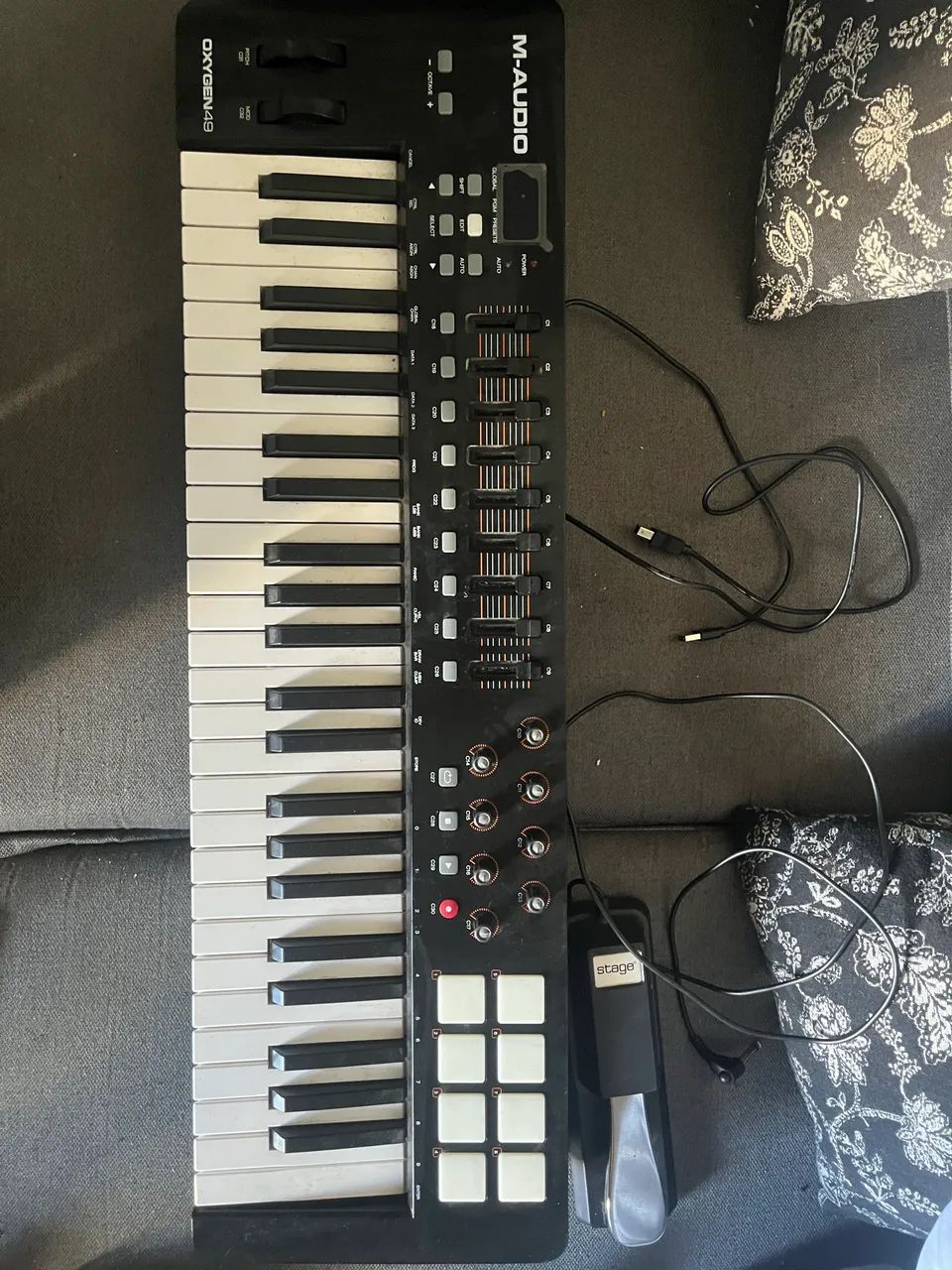 Teclado M-Audio Oxygen 49 - Foto 3