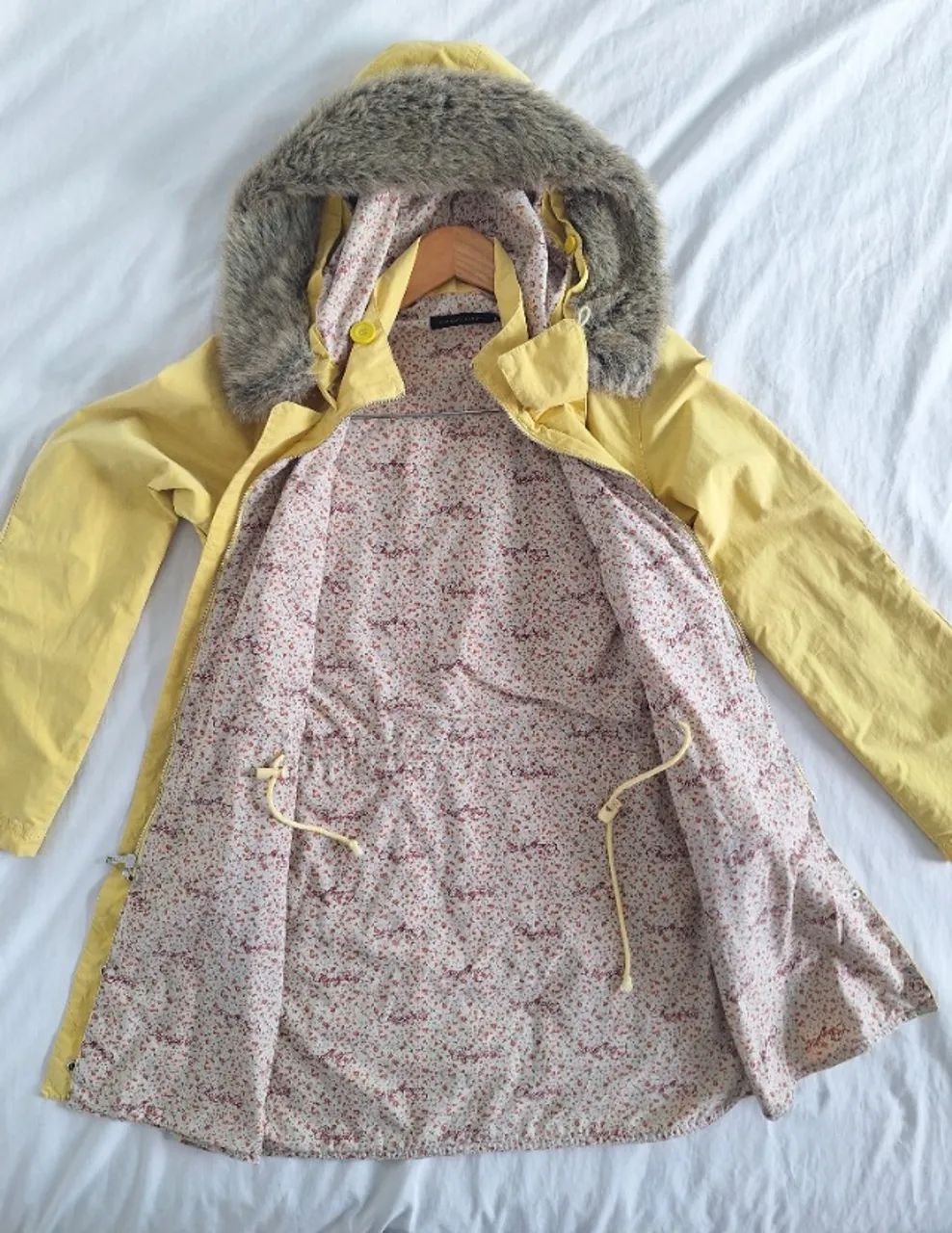 Parka alongada com capuz  - Foto 4