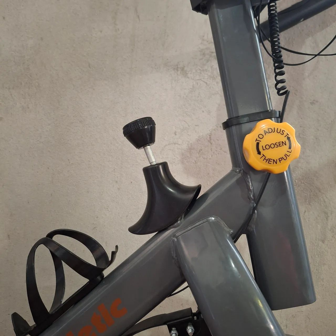 Bicicleta Ergométrica Spinning Athletic Advanced 150BS - Foto 3