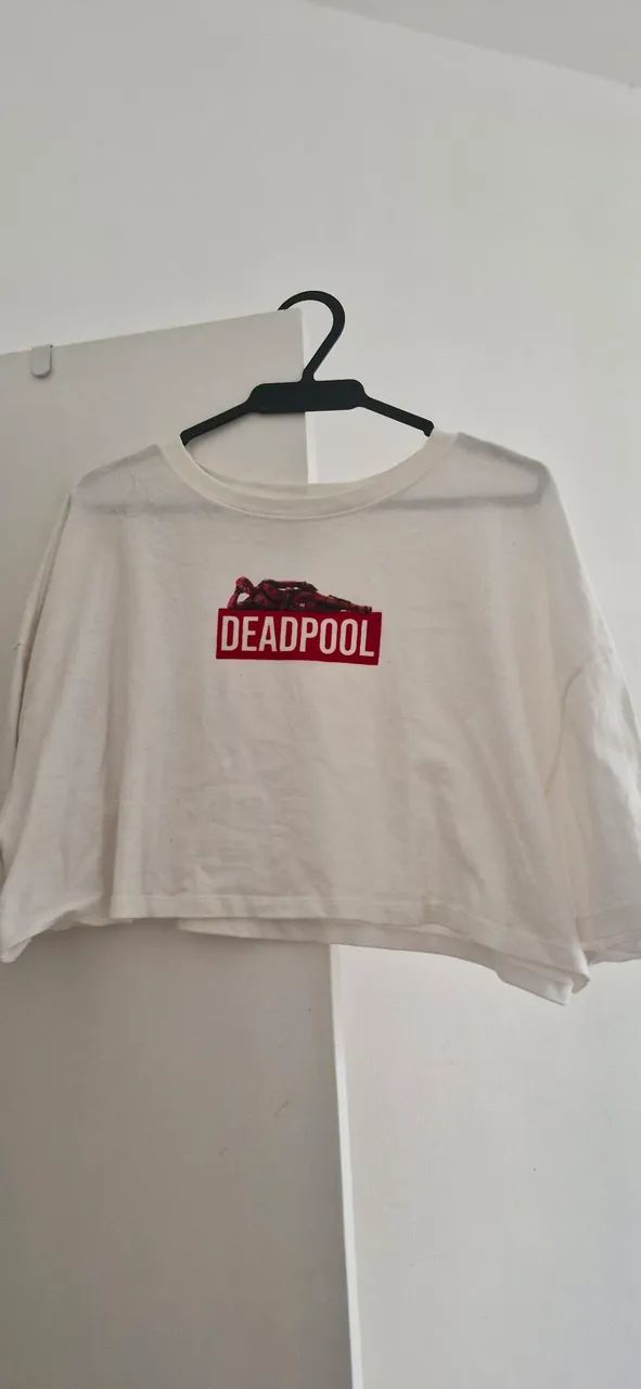 Cropped Deadpool em algodão peruano