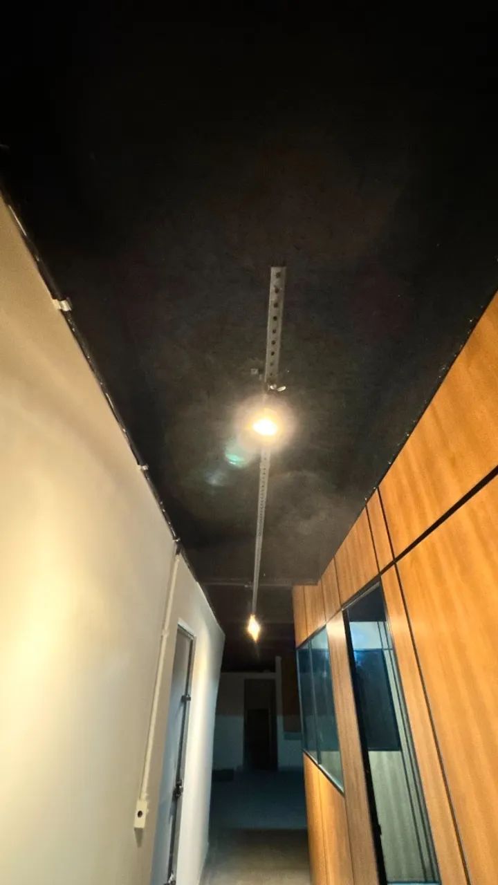 Trilhos de Iluminação com Spots - Foto 2