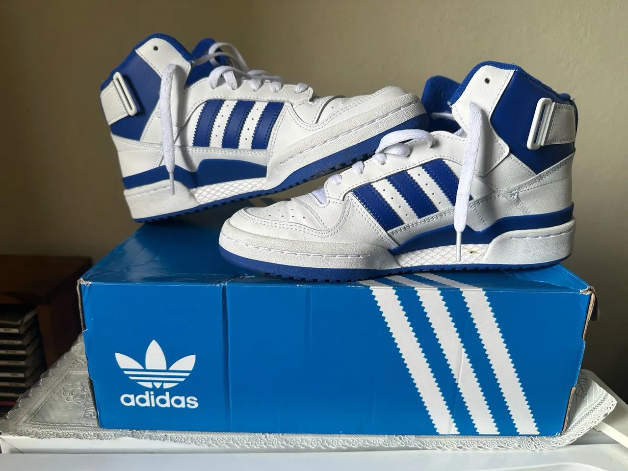 Tênis adidas fórum mid 40 - Foto 2