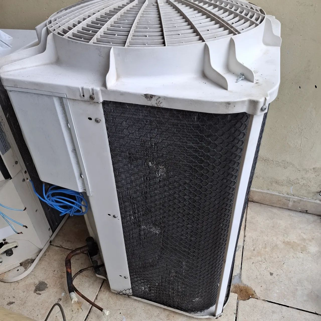 Vendo split Carrier de 60 mil btus, - Foto 2