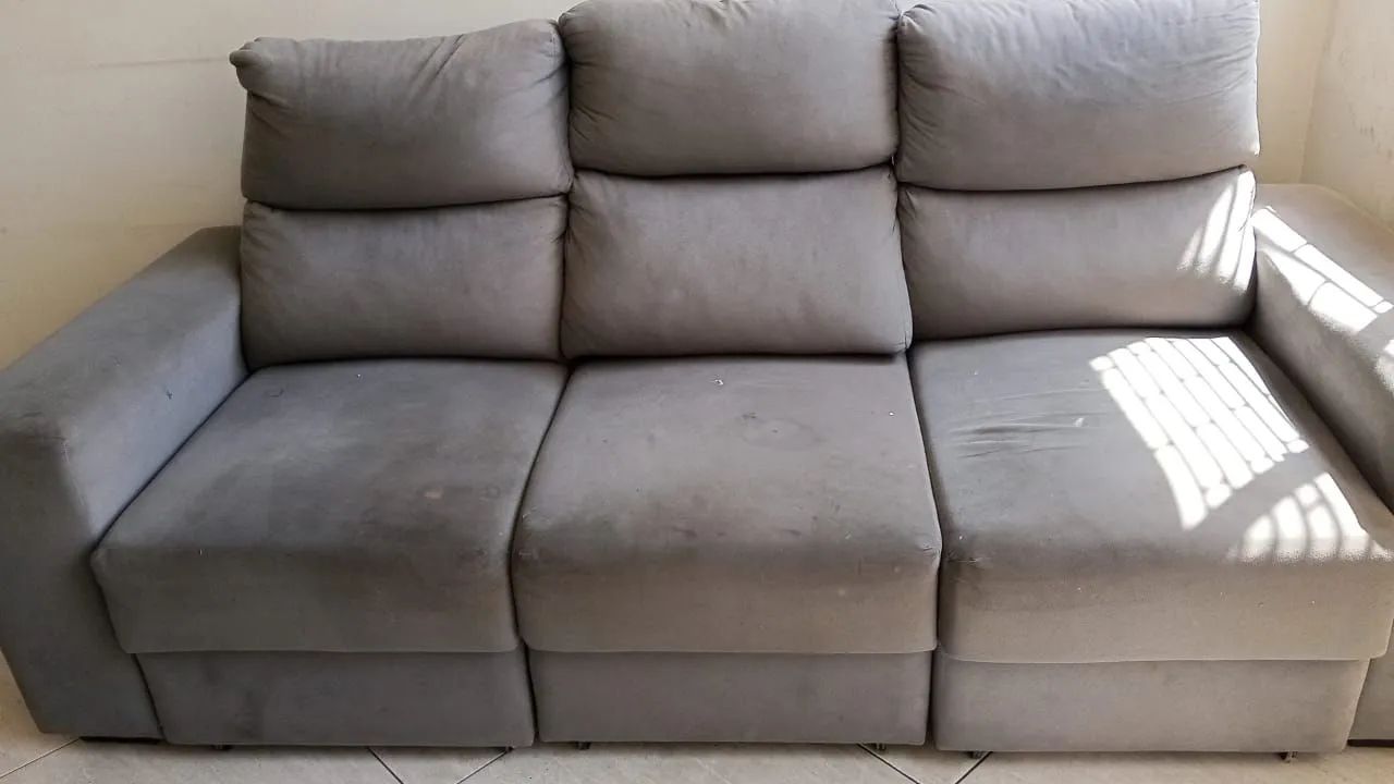 Sofá 3 lugares 