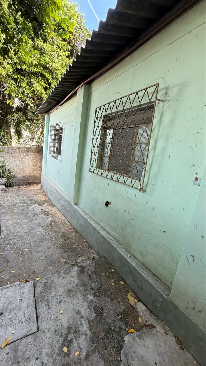 Casa de fundo com 3 quartos - Bairro Caiçara - Foto 3
