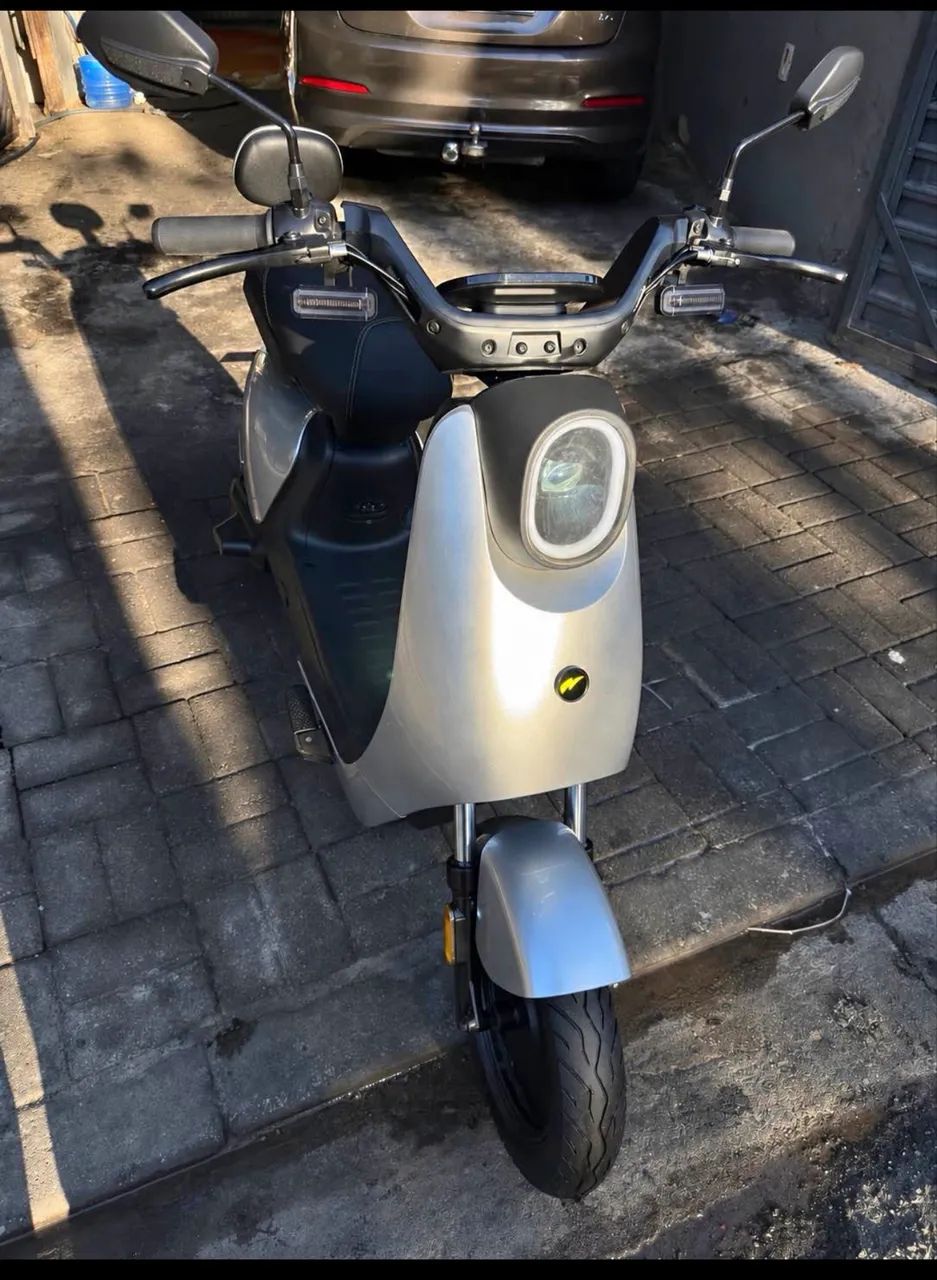 4500