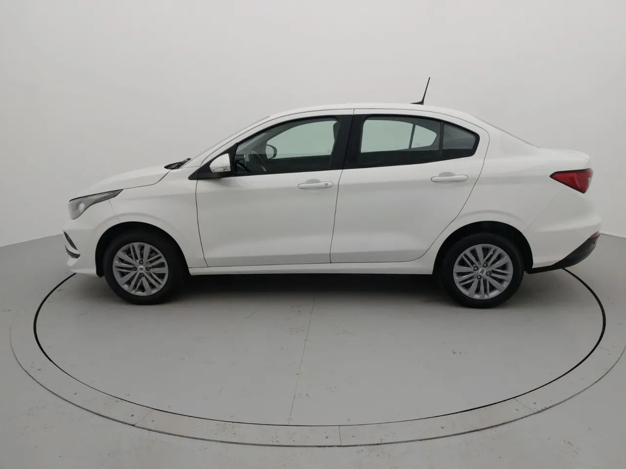 Fiat Cronos Drive 1.3 8V Flex Aut. 2025 - Foto 2
