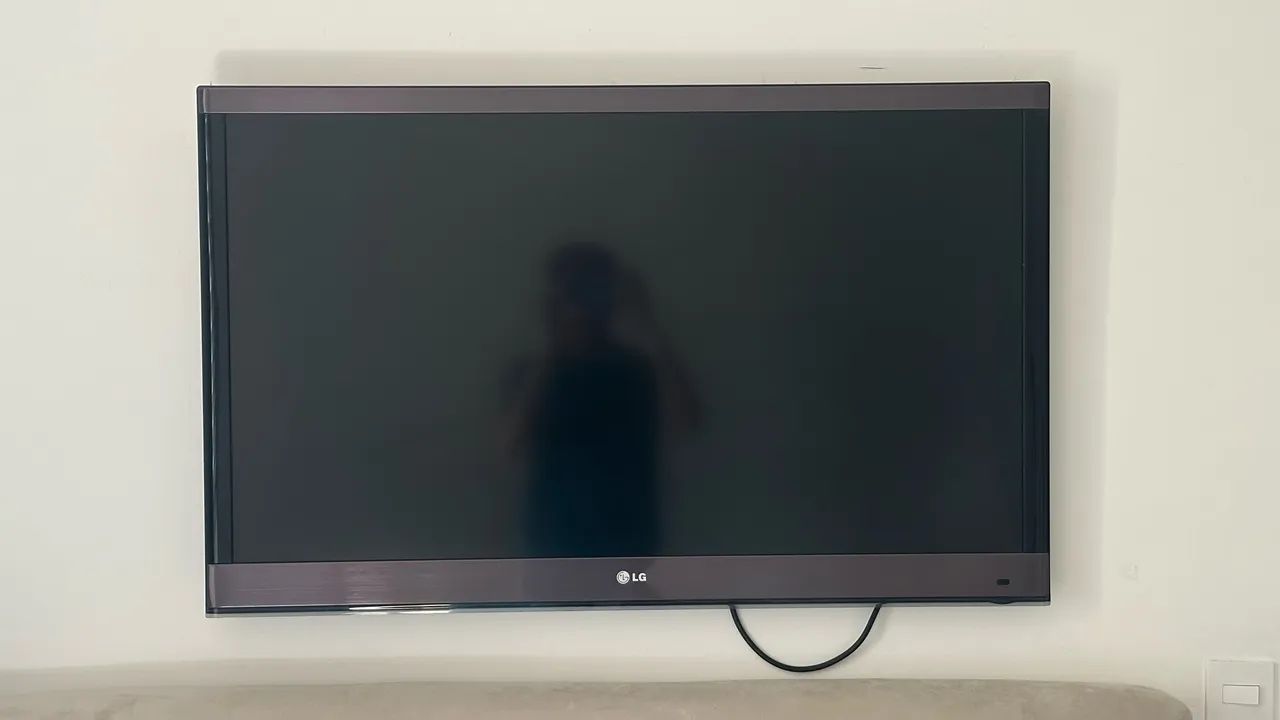 TV LG 42 Polegadas LED - Funcionando Perfeitamente  - Foto 2