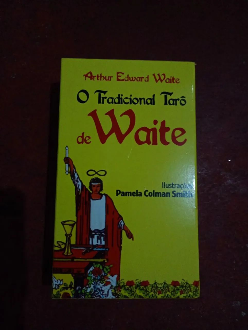 O tradicional tarô de Waite