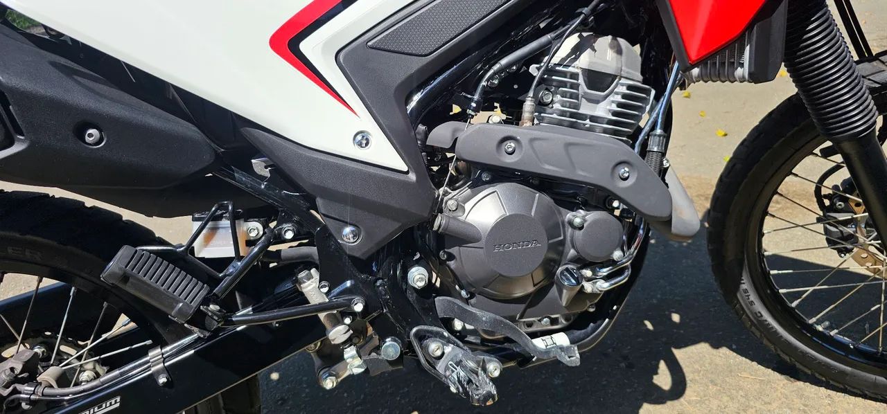 XR Tornado 300 em estado de zero! - Foto 5