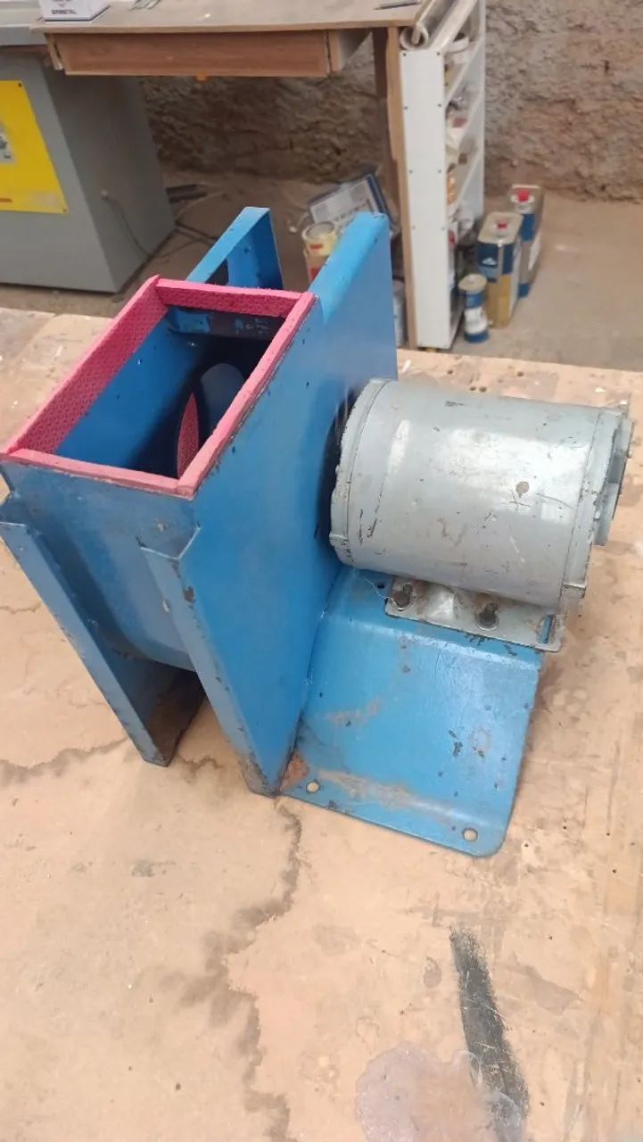 Motor para coletor de pó