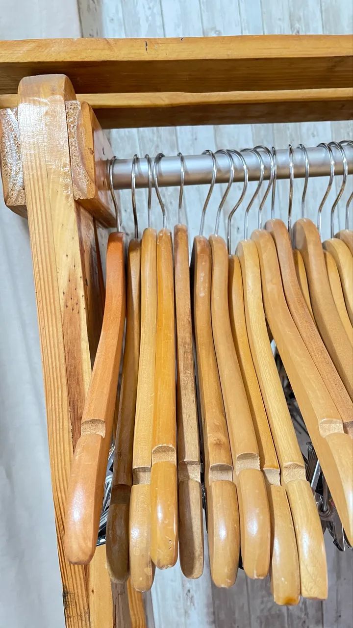 Arara de madeira  - Foto 3