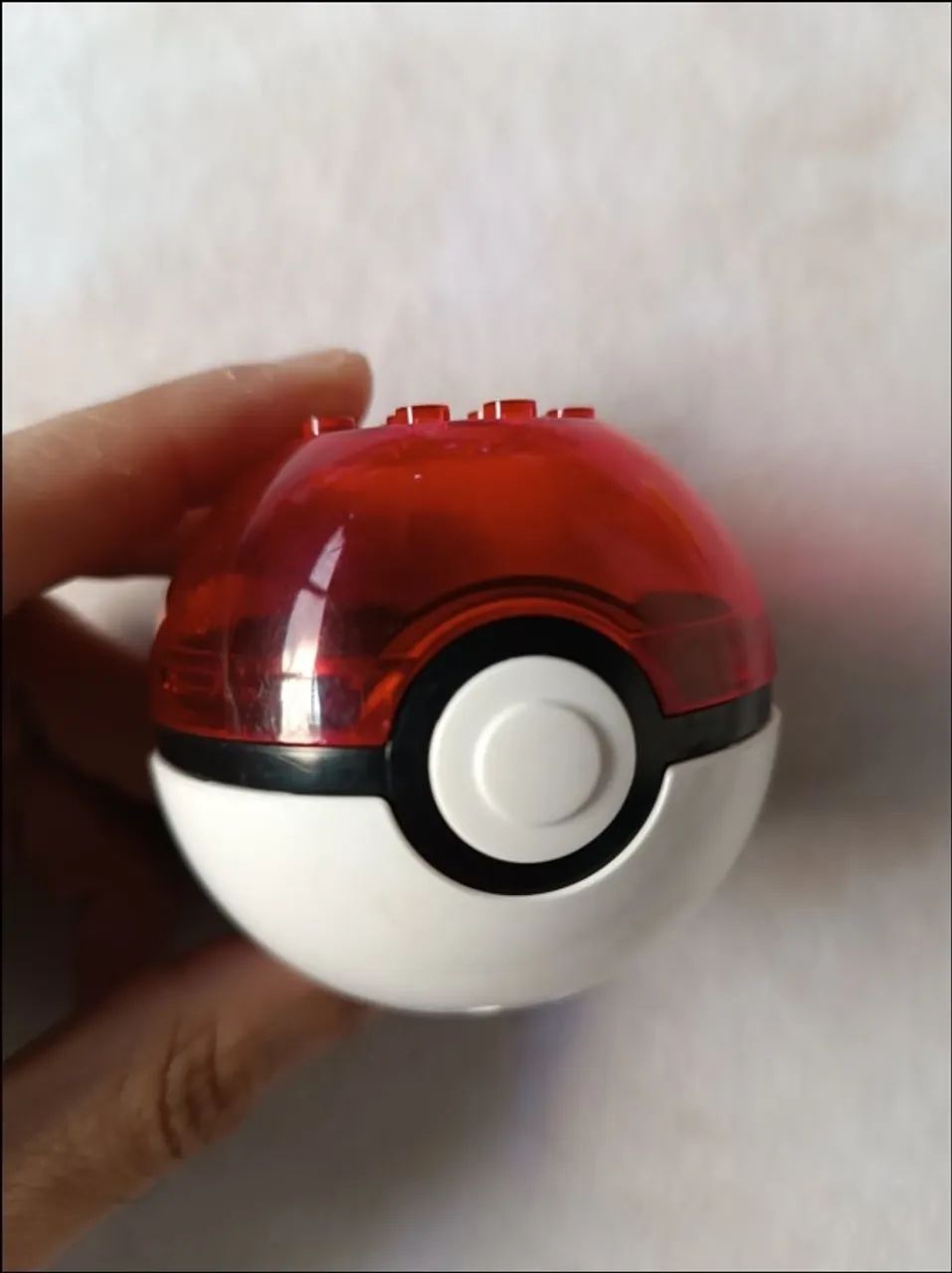 Colecionável Pokébola Pokémon - Clássica: Vermelha e Branca - Foto 3