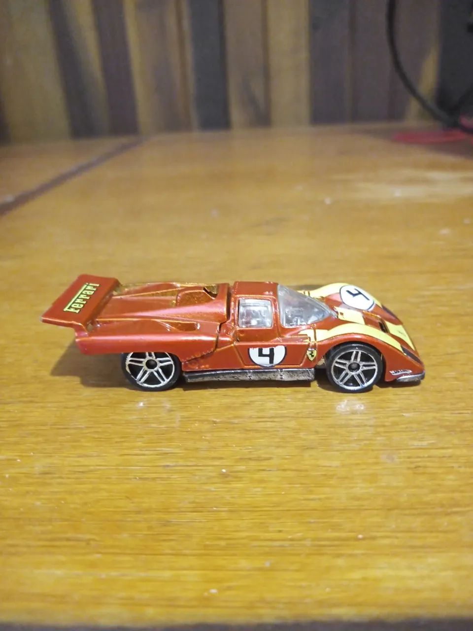 Carrinho Hotwheels Ferrari 512M usado - Foto 3