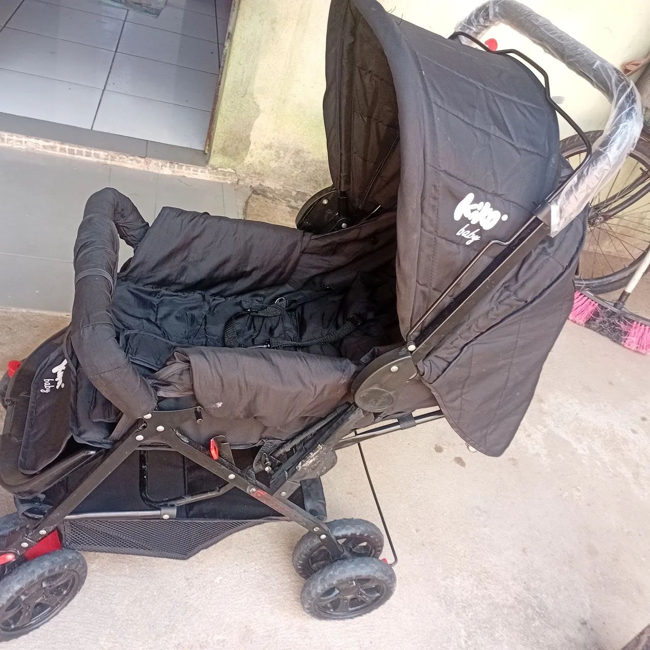 Vendo carrinho de bebê  - Foto 3