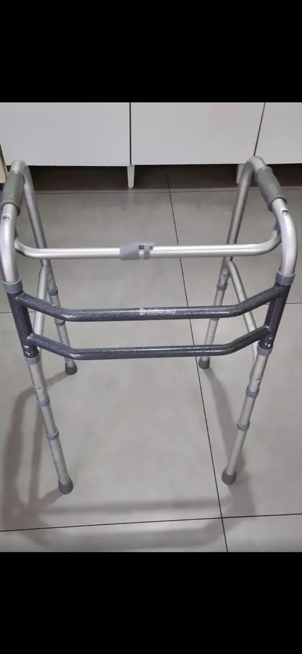Andador idoso novo