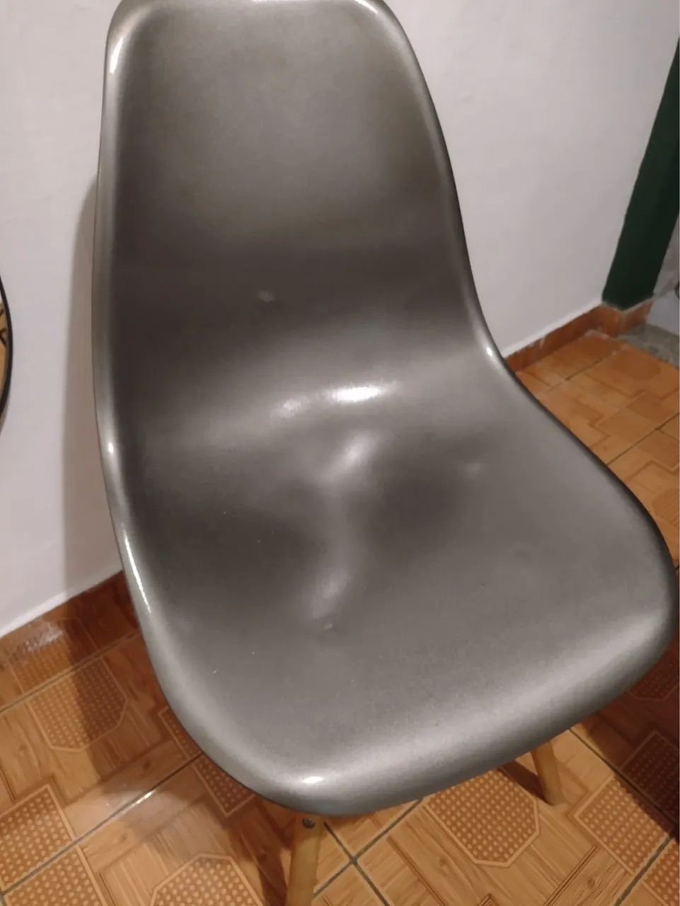 Cadeira eames eiffel465553156200867841