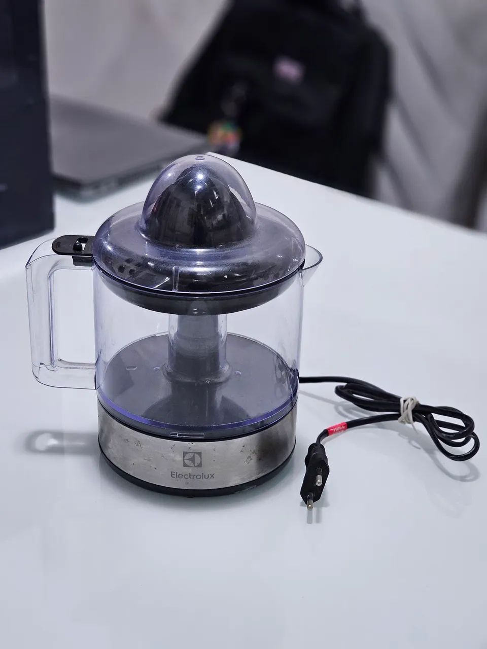 Espremedor de Frutas Electrolux Efficient